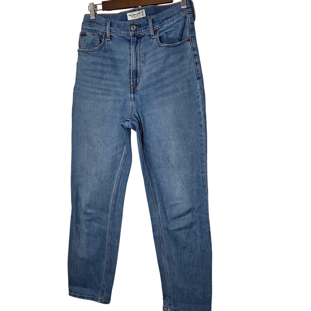 Abercrombie Ultra High Rise Ankle Straight Jeans Light Wash Stretch Curve Love